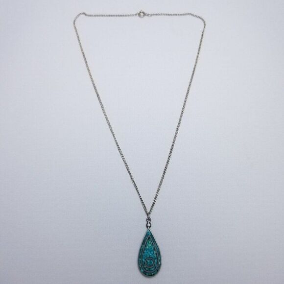 Vintage Blue Inlaid Stone Drop Shape Pendant, Silver Tone Setting and Chain - Picture 3 of 7